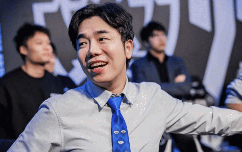 HLV TES: 'T1 ở CKTG là một đội hoàn toàn khác' HLV Homme chia sẻ về sức mạnh của T1 tại CKTG 2025