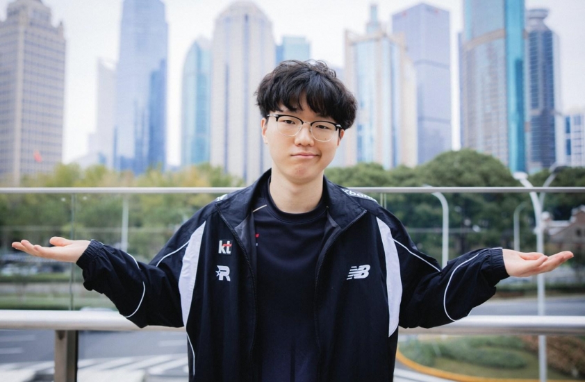 KT PerfecT chỉ ra bí quyết chiến thắng GEN PerfecT cùng đội tuyển KT ăn mừng chiến thắng