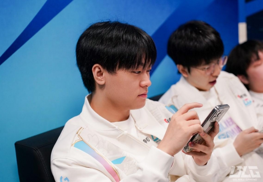 Chưa tới mùa 2026 nhưng BLG đã diễn 'drama cung đấu' khiến khán giả ngán ngẩm Drama nội bộ BLG gây tranh cãi