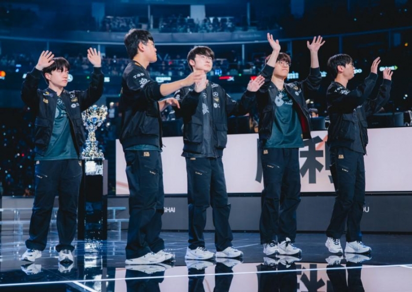 T1 dẫn đầu bảng xếp hạng CKTG 2025 T1 vượt qua Gen.G tại CKTG 2025